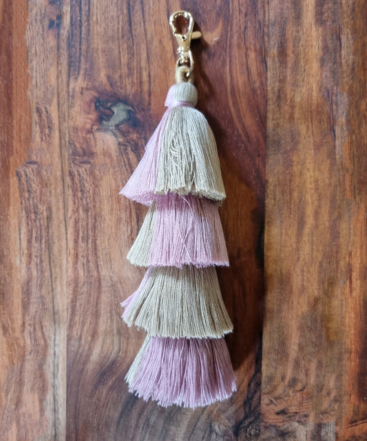 🎀 Fun Keyring Tassels 🎀